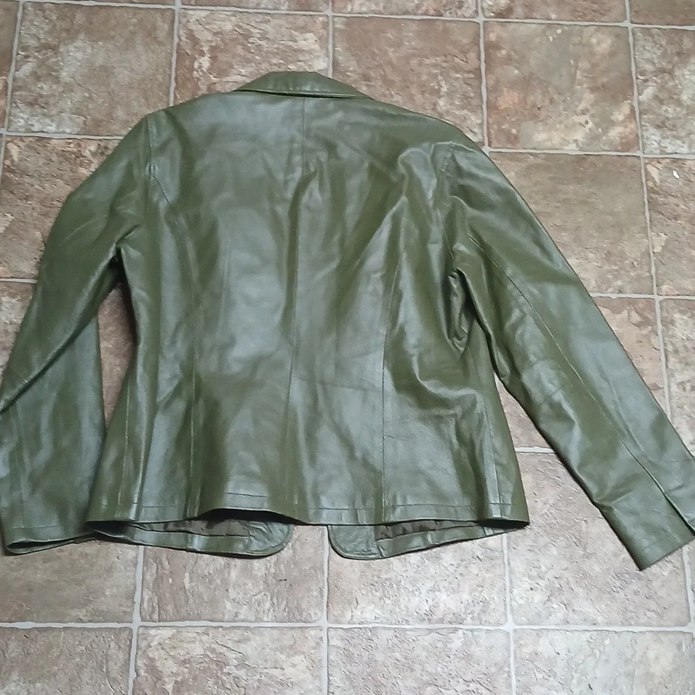 EUC Chadwicks 100% Leather Women's Olive Green Blazer Size 16 - Picture 4 of 5